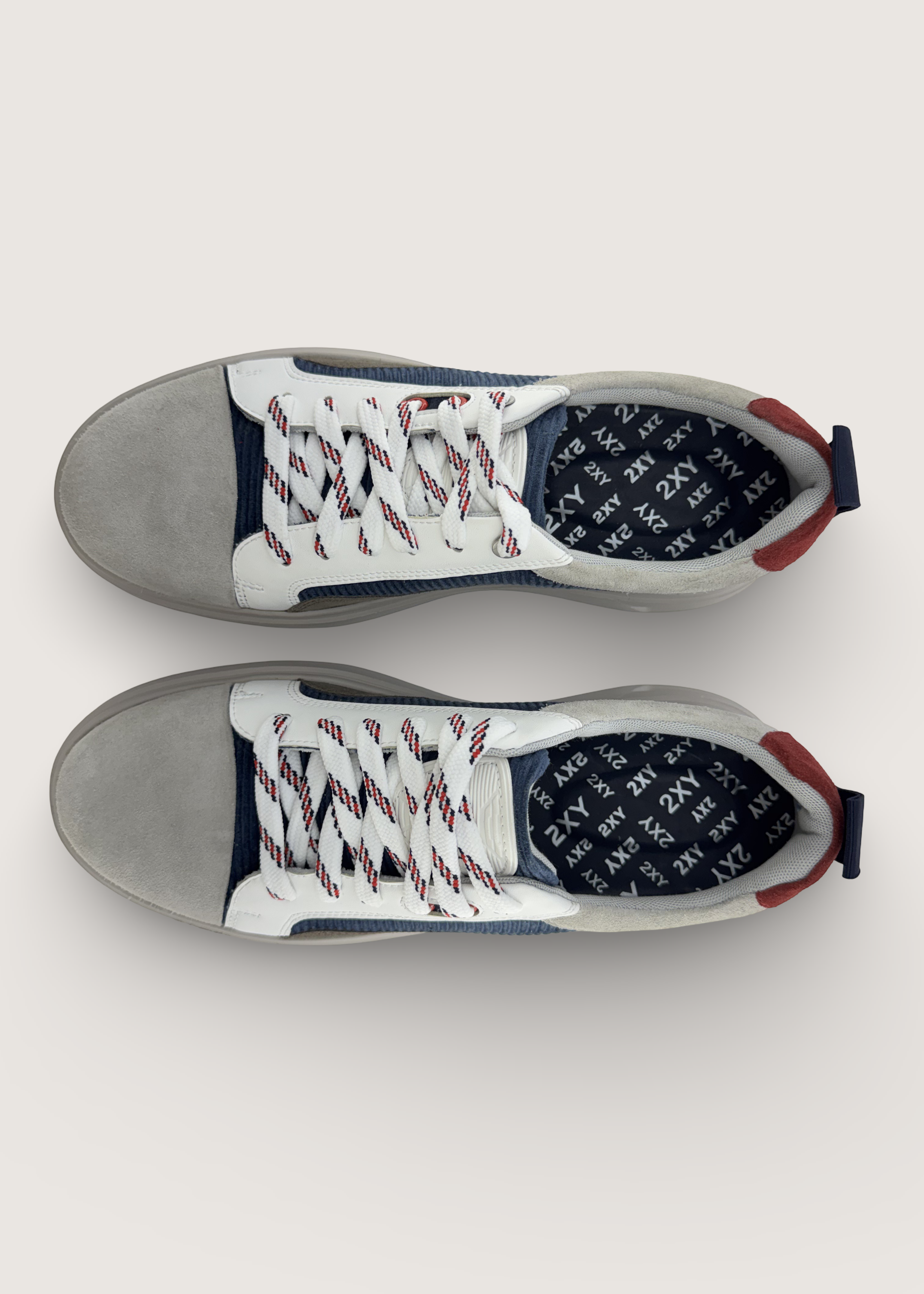 光 Men's Hikari in pumice and olive leather suede and deep blue cotton corduroy - Image 3