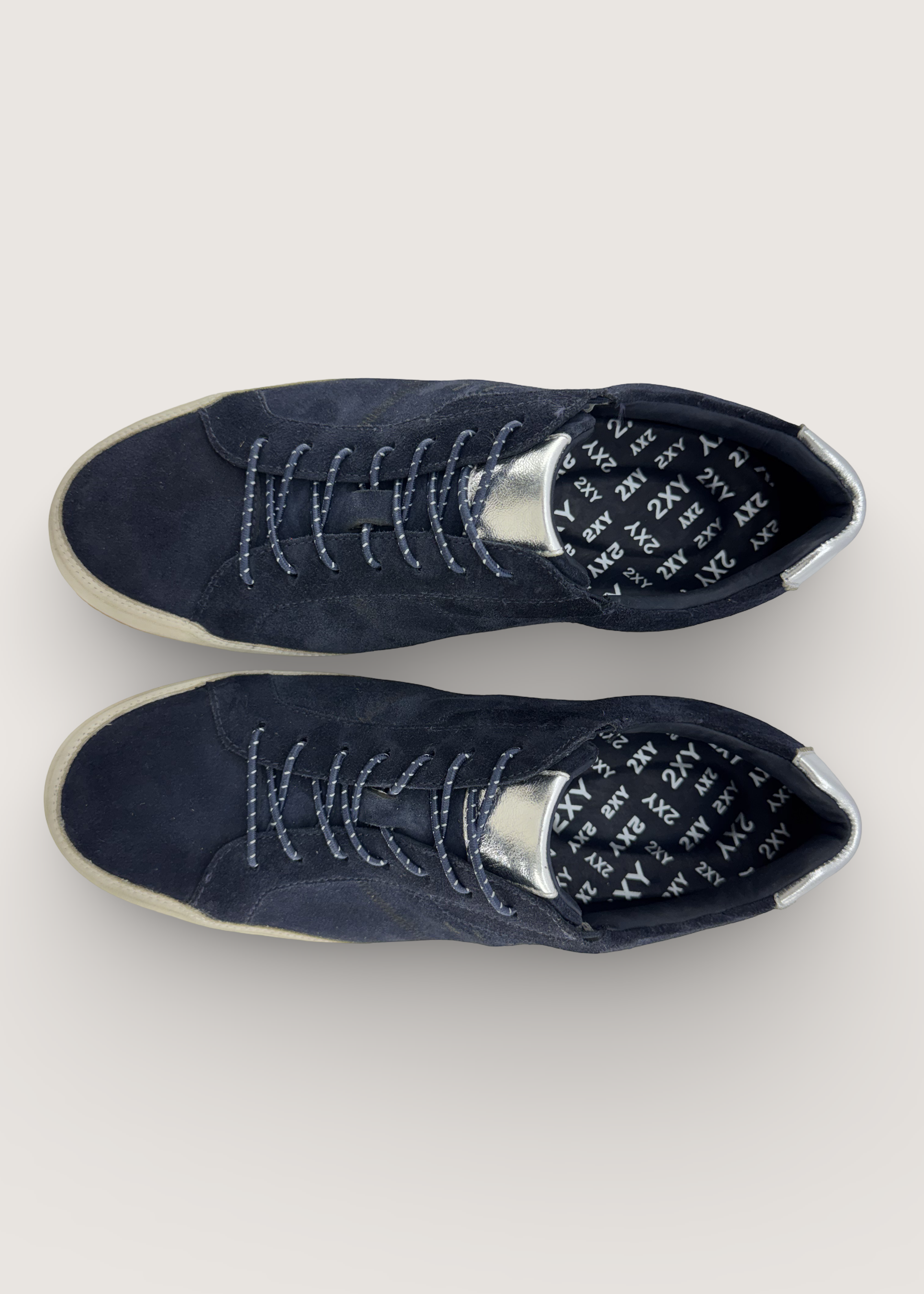 雪  Men's YUKI in deep blue leather suede and rubber sole - Image 3