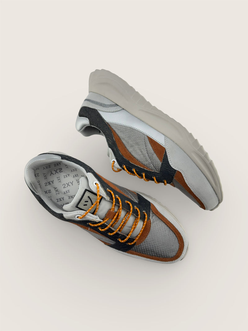 海 Men's KAI in pumice leather suede with silver grey diamond nylon parachute taffeta